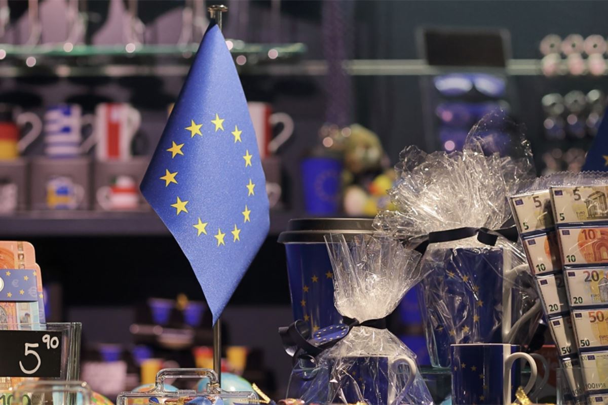 EU AMA: What are the hottest items at the Parlamentarium gift shop?